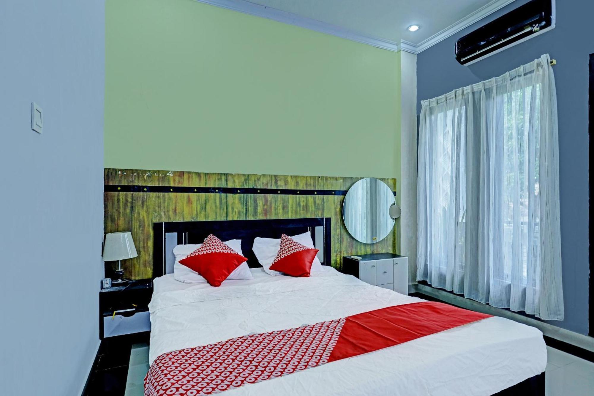 Oyo 91363 Lia Syariah Hotel